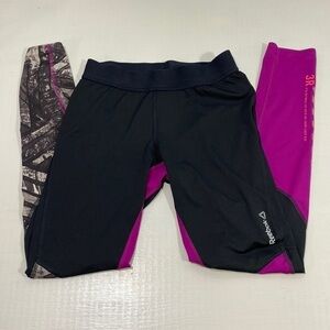 Reebok multi coloured leggings​​​​​​​​​​​​​​​​​
